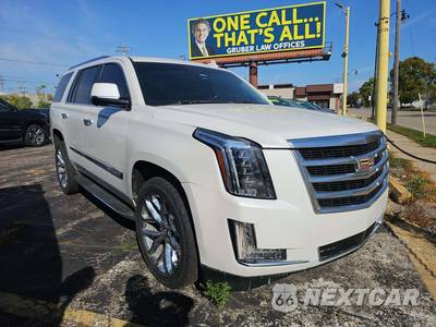 2016 Cadillac Escalade Luxury Collection 1SB - zdjęcie 4 z 22 - miniatura