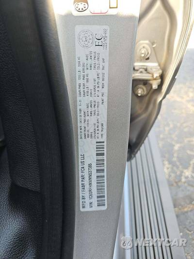 2021 Ram 1500 Limited Crew Cab Short Bed - zdjęcie 5 z 20 - miniatura