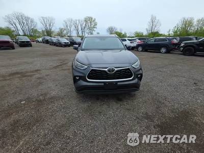 2024 Toyota Highlander XLE - zdjęcie 2 z 34 - miniatura