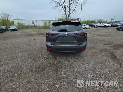 2024 Toyota Highlander XLE - zdjęcie 4 z 34 - miniatura