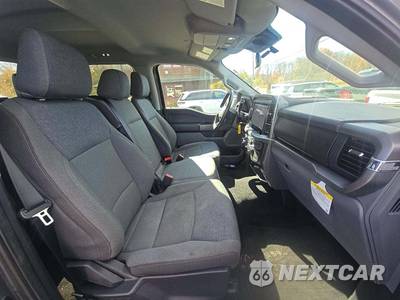 2025 Ford F-150 XLT Crew Cab Short Bed - zdjęcie 18 z 23 - miniatura