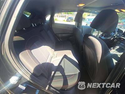 2023 Hyundai Kona N Line - zdjęcie 13 z 21 - miniatura
