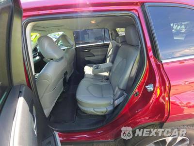 2024 Toyota Highlander Hybrid XLE - zdjęcie 10 z 23 - miniatura