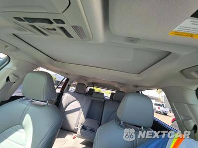 2024 Toyota Highlander Hybrid XLE - zdjęcie 8 z 23 - miniatura