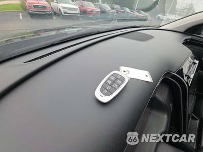 2022 Hyundai Tucson Hybrid Limited - zdjęcie 8 z 19 - miniatura