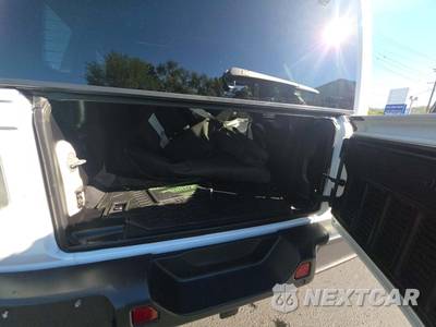 2025 Jeep Wrangler 4 Door Sahara - zdjęcie 11 z 17 - miniatura