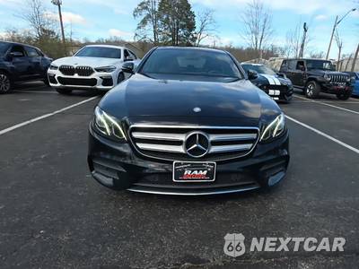 2017 Mercedes-Benz E 300 Sport 4MATIC Sedan - zdjęcie 2 z 25 - miniatura