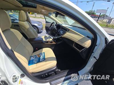 2017 Toyota Avalon Limited - zdjęcie 18 z 22 - miniatura