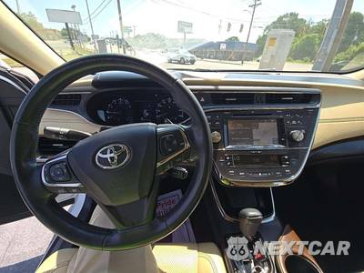 2017 Toyota Avalon Limited - zdjęcie 10 z 22 - miniatura