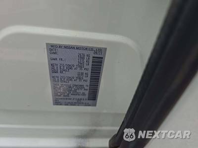 2024 Nissan Pathfinder SL - zdjęcie 5 z 21 - miniatura