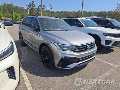 2023 Volkswagen Tiguan SE R-Line Black - zdjęcie 4 z 21 - miniatura
