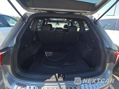 2023 Volkswagen Tiguan SE R-Line Black - zdjęcie 14 z 21 - miniatura