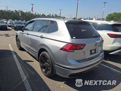 2023 Volkswagen Tiguan SE R-Line Black - zdjęcie 2 z 21 - miniatura