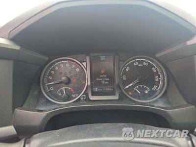 2017 Toyota Tacoma TRD Sport Crew Cab Long Bed - zdjęcie 9 z 27 - miniatura
