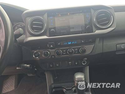 2017 Toyota Tacoma TRD Sport Crew Cab Long Bed - zdjęcie 10 z 27 - miniatura