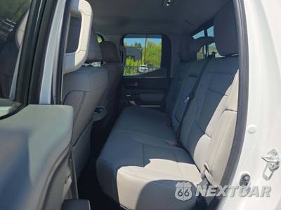 2024 Toyota Tundra Limited Extended Cab Medium Bed - zdjęcie 13 z 24 - miniatura