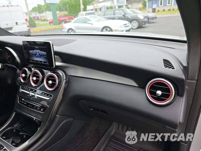 2017 Mercedes-Benz GLC 300 4MATIC - zdjęcie 16 z 23 - miniatura