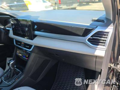 2025 Volkswagen Taos SE - zdjęcie 16 z 17 - miniatura