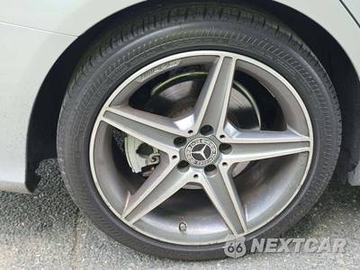 2015 Mercedes-Benz C 300 4MATIC Sedan w/Sport Pkg - zdjęcie 18 z 25 - miniatura