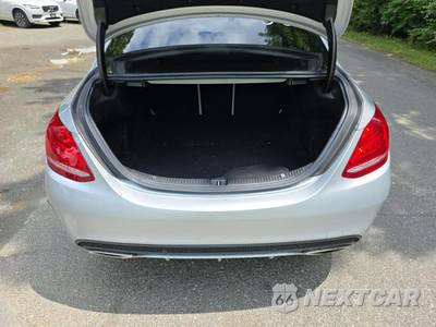 2015 Mercedes-Benz C 300 4MATIC Sedan w/Sport Pkg - zdjęcie 11 z 25 - miniatura