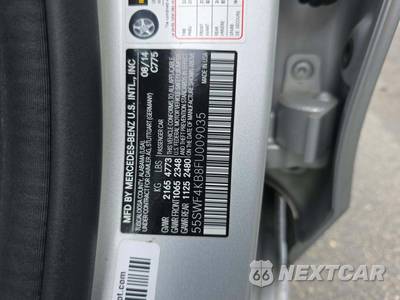 2015 Mercedes-Benz C 300 4MATIC Sedan w/Sport Pkg - zdjęcie 2 z 25 - miniatura