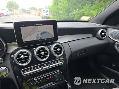 2015 Mercedes-Benz C 300 4MATIC Sedan w/Sport Pkg - zdjęcie 7 z 25 - miniatura
