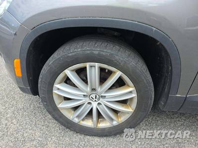 2011 Volkswagen Tiguan S 4MOTION - zdjęcie 19 z 29 - miniatura