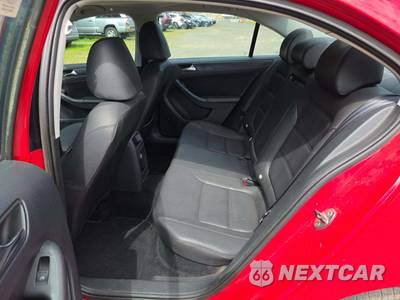 2012 Volkswagen Jetta SE Sedan - zdjęcie 10 z 32 - miniatura