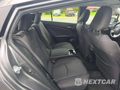 2017 Toyota Prius Prime Plus - zdjęcie 16 z 28 - miniatura