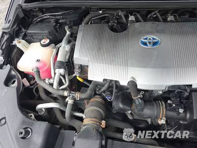 2017 Toyota Prius Prime Plus - zdjęcie 26 z 28 - miniatura
