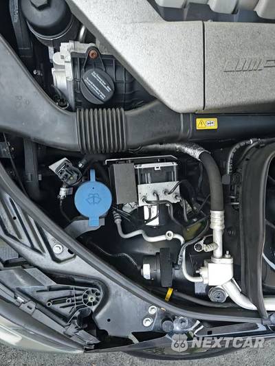 2015 Mercedes-Benz AMG C 63 Coupe - zdjęcie 25 z 26 - miniatura