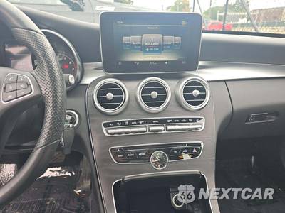 2018 Mercedes-Benz C 300 4MATIC Sedan - zdjęcie 10 z 24 - miniatura