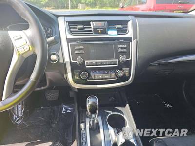 2018 Nissan Altima 2.5 SL - zdjęcie 7 z 27 - miniatura