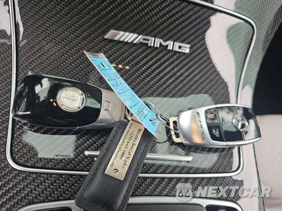 2021 Mercedes-Benz AMG GLC 63 4MATIC - zdjęcie 5 z 21 - miniatura