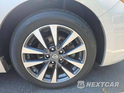 2016 Nissan Altima 2.5 SV - zdjęcie 22 z 24 - miniatura