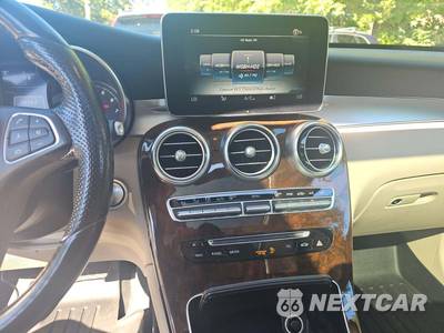 2017 Mercedes-Benz GLC 300 4MATIC - zdjęcie 10 z 30 - miniatura