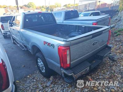 2024 Ford Super Duty F-250 XLT Crew Cab Long Bed - zdjęcie 2 z 24 - miniatura