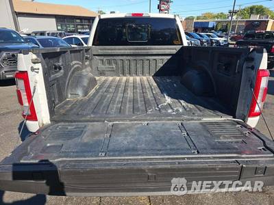 2023 Ford F-150 LARIAT Crew Cab Medium Bed - zdjęcie 11 z 19 - miniatura