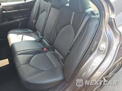 2023 Toyota Camry Hybrid SE - zdjęcie 13 z 28 - miniatura