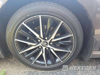 2023 Toyota Camry Hybrid SE - zdjęcie 22 z 28 - miniatura