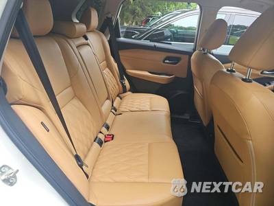 2022 Nissan Rogue Platinum - zdjęcie 16 z 24 - miniatura