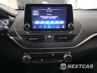 2022 Nissan Altima SV - zdjęcie 10 z 25 - miniatura