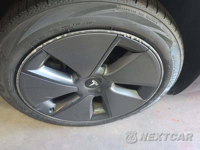 2023 Tesla Model 3 Standard Range - zdjęcie 28 z 32 - miniatura