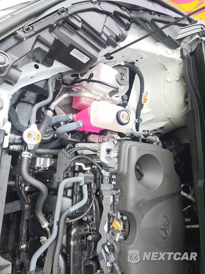 2025 Toyota Sienna Platinum 7-Passenger 120.5" WB - zdjęcie 23 z 24 - miniatura