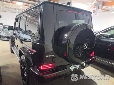 2021 Mercedes-Benz G 550 4MATIC - zdjęcie 2 z 20 - miniatura