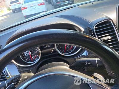 2017 Mercedes-Benz AMG GLE 43 4MATIC - zdjęcie 22 z 30 - miniatura