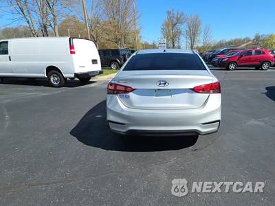 2021 Hyundai Accent SE - zdjęcie 4 z 36 - miniatura