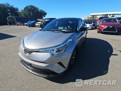 2019 Toyota C-HR XLE - zdjęcie 1 z 19 - miniatura