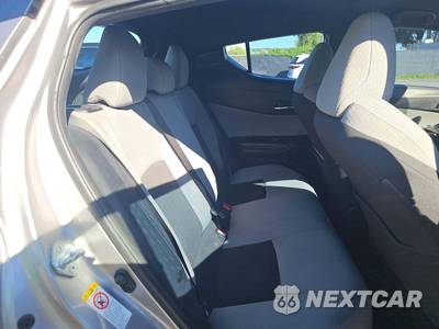 2019 Toyota C-HR XLE - zdjęcie 12 z 19 - miniatura