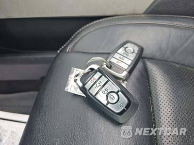 2019 Ford F-150 Lariat Crew Cab Short Bed - zdjęcie 5 z 31 - miniatura
